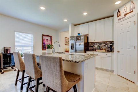 Casa en venta en Dade City, Florida, 4 dormitorios, 205.87 m2 № 1658172 - foto 15