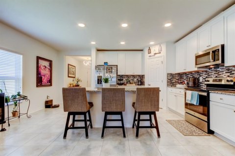 Casa en venta en Dade City, Florida, 4 dormitorios, 205.87 m2 № 1658172 - foto 16