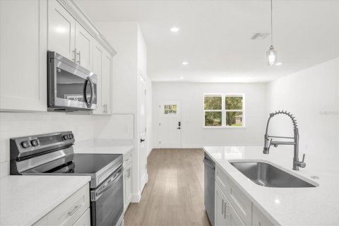 Casa en venta en Citrus Springs, Florida, 4 dormitorios, 143.81 m2 № 1883154 - foto 8