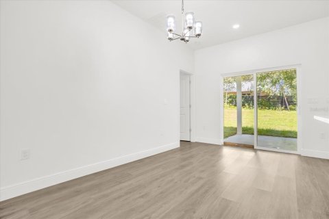 Casa en venta en Citrus Springs, Florida, 4 dormitorios, 143.81 m2 № 1883154 - foto 5
