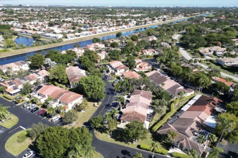 Купить таунхаус в Дирфилд-Бич, Флорида 2 спальни, 134.34м2, № 2038927 - фото 5