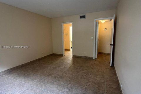 Copropriété à louer à Coral Springs, Floride: 1 chambre, 55.56 m2 № 1946444 - photo 16