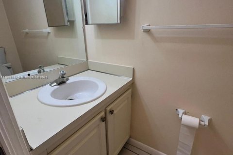 Copropriété à louer à Coral Springs, Floride: 1 chambre, 55.56 m2 № 1946444 - photo 10