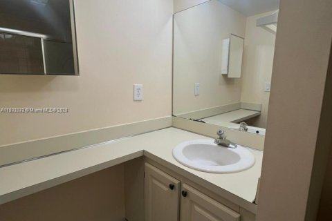 Copropriété à louer à Coral Springs, Floride: 1 chambre, 55.56 m2 № 1946444 - photo 19