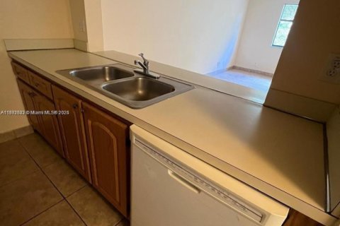 Copropriété à louer à Coral Springs, Floride: 1 chambre, 55.56 m2 № 1946444 - photo 7