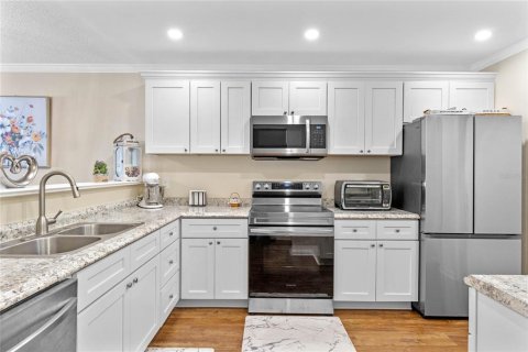 Casa en venta en Winter Haven, Florida, 2 dormitorios, 110.18 m2 № 1336554 - foto 7