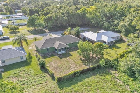 House in Sebring, Florida 3 bedrooms, 124.12 sq.m. № 1810650 - photo 7