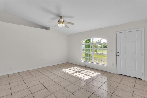 House in Sebring, Florida 3 bedrooms, 124.12 sq.m. № 1810650 - photo 14