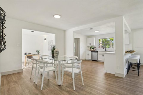 Villa ou maison à vendre à Daytona Beach, Floride: 3 chambres, 170.94 m2 № 1909690 - photo 8