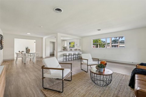 Villa ou maison à vendre à Daytona Beach, Floride: 3 chambres, 170.94 m2 № 1909690 - photo 12