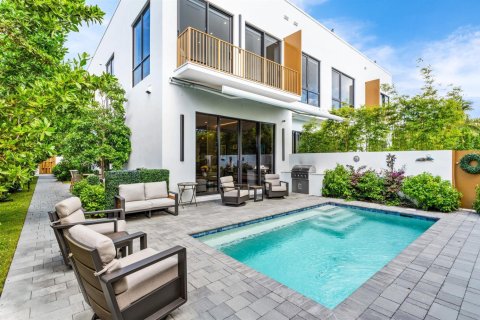 Touwnhouse à vendre à Delray Beach, Floride: 3 chambres, 239.87 m2 № 2272498 - photo 19