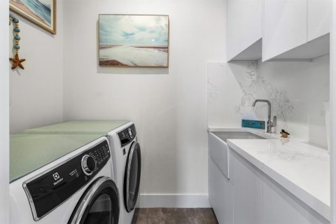 Touwnhouse à vendre à Delray Beach, Floride: 3 chambres, 239.87 m2 № 2272498 - photo 16