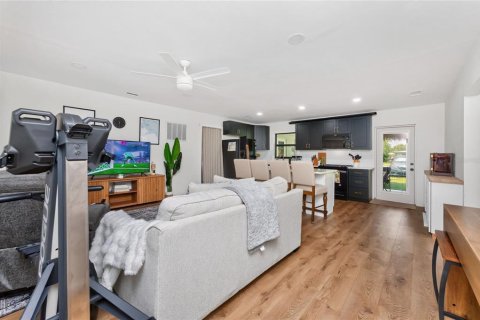 Casa en venta en Punta Gorda, Florida, 3 dormitorios, 117.99 m2 № 2149958 - foto 7