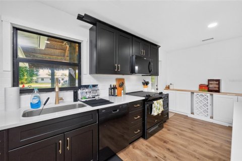 Casa en venta en Punta Gorda, Florida, 3 dormitorios, 117.99 m2 № 2149958 - foto 12