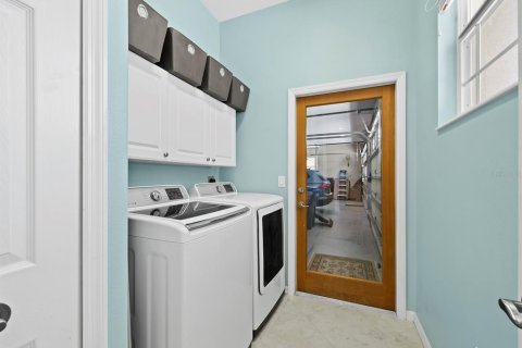 House in Bradenton, Florida 3 bedrooms, 241.17 sq.m. № 1759805 - photo 28