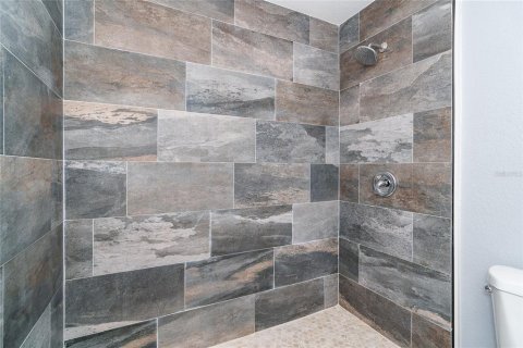 House in Englewood, Florida 2 bedrooms, 137.87 sq.m. № 2101393 - photo 25