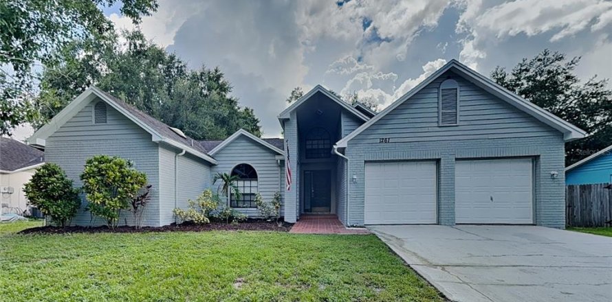 Casa en Lutz, Florida 3 dormitorios, 155.7 m2 № 1898416