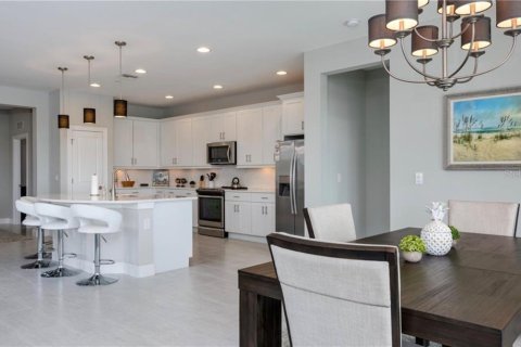 Condo in Venice, Florida, 3 bedrooms  № 2298743 - photo 12
