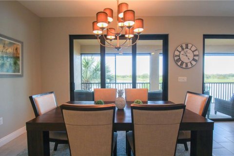 Condo in Venice, Florida, 3 bedrooms  № 2298743 - photo 19