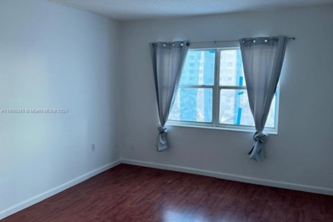 Copropriété à vendre à Sunny Isles Beach, Floride: 2 chambres, 95.04 m2 № 1764705 - photo 7
