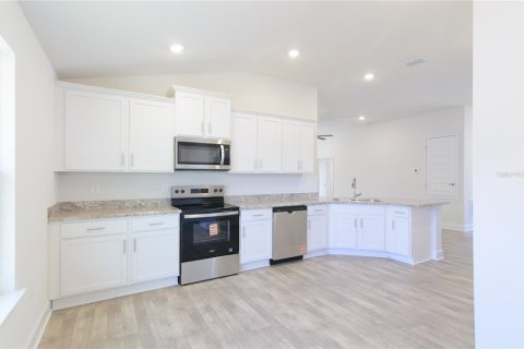 Casa en venta en Palm Coast, Florida, 4 dormitorios, 174.84 m2 № 2196852 - foto 11