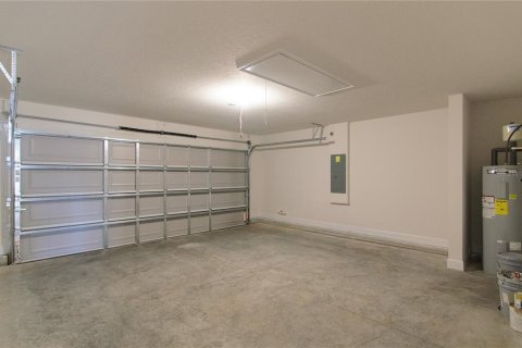 Casa en venta en Palm Coast, Florida, 4 dormitorios, 174.84 m2 № 2196852 - foto 9