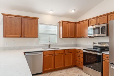 House in The Villages, Florida 3 bedrooms, 129.88 sq.m. № 1789167 - photo 13