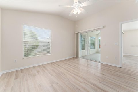 House in The Villages, Florida 3 bedrooms, 129.88 sq.m. № 1789167 - photo 21