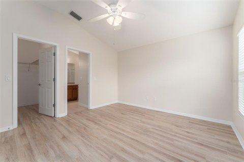 House in The Villages, Florida 3 bedrooms, 129.88 sq.m. № 1789167 - photo 19