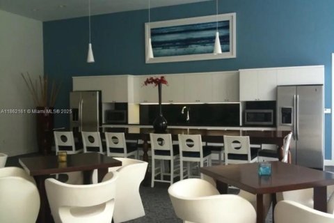 Снять в аренду кондоминиум в Авентура, Флорида 2 спальни, 101.45м2, № 1926080 - фото 23
