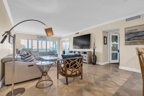Copropriété à vendre à Lighthouse Point, Floride: 2 chambres, 94.76 m2 № 2243446 - photo 14