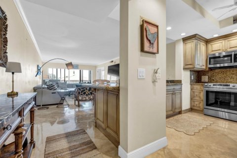 Copropriété à vendre à Lighthouse Point, Floride: 2 chambres, 94.76 m2 № 2243446 - photo 8