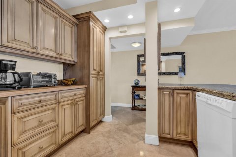 Copropriété à vendre à Lighthouse Point, Floride: 2 chambres, 94.76 m2 № 2243446 - photo 9