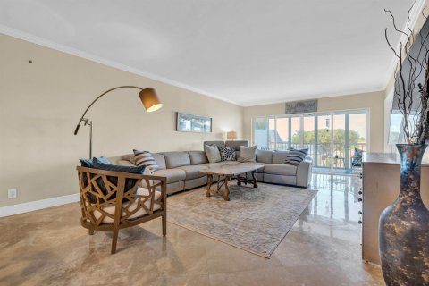 Copropriété à vendre à Lighthouse Point, Floride: 2 chambres, 94.76 m2 № 2243446 - photo 15