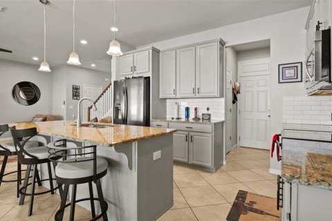 Casa en venta en Kissimmee, Florida, 3 dormitorios, 181.07 m2 № 2398408 - foto 4