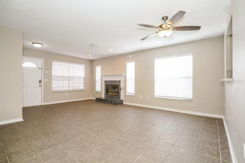 Villa ou maison à louer à Orlando, Floride: 3 chambres, 153.75 m2 № 2413687 - photo 5