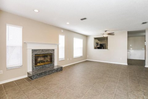 Villa ou maison à louer à Orlando, Floride: 3 chambres, 153.75 m2 № 2413687 - photo 6