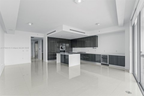 Снять в аренду кондоминиум в Авентура, Флорида 3 спальни, 207.92м2, № 1748705 - фото 8