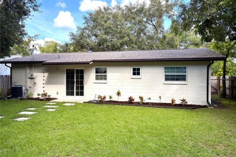 Villa ou maison à vendre à Pinellas Park, Floride: 2 chambres, 82.78 m2 № 2396212 - photo 27