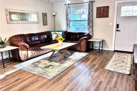 Villa ou maison à vendre à Pinellas Park, Floride: 2 chambres, 82.78 m2 № 2396212 - photo 5