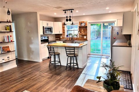 Villa ou maison à vendre à Pinellas Park, Floride: 2 chambres, 82.78 m2 № 2396212 - photo 8