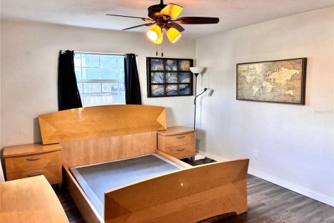 Villa ou maison à vendre à Pinellas Park, Floride: 2 chambres, 82.78 m2 № 2396212 - photo 18