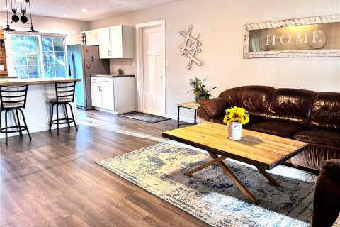 Villa ou maison à vendre à Pinellas Park, Floride: 2 chambres, 82.78 m2 № 2396212 - photo 3