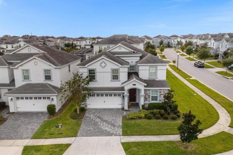 Villa ou maison à vendre à Davenport, Floride: 8 chambres, 363.15 m2 № 2425480 - photo 2