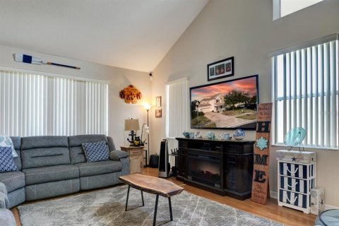 Casa en alquiler en Mount Dora, Florida, 4 dormitorios, 337.42 m2 № 2148919 - foto 9
