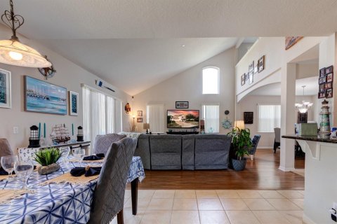Casa en alquiler en Mount Dora, Florida, 4 dormitorios, 337.42 m2 № 2148919 - foto 13