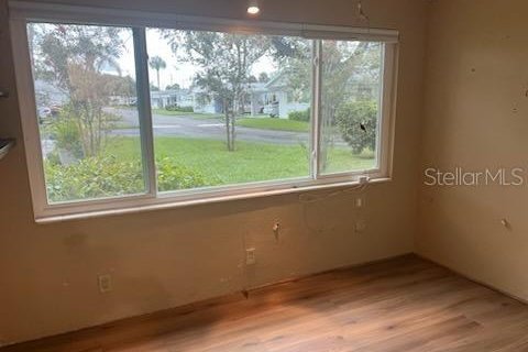 Condo in Bradenton, Florida, 1 bedroom  № 1913319 - photo 4