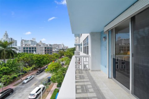 Copropriété à vendre à Miami Beach, Floride: 1 chambre, 74.32 m2 № 1987897 - photo 10