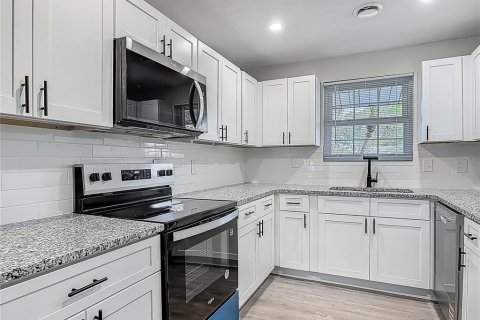 Casa en venta en Ormond Beach, Florida, 3 dormitorios, 91.23 m2 № 1669983 - foto 22