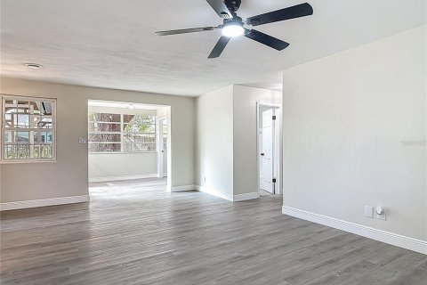 Casa en venta en Ormond Beach, Florida, 3 dormitorios, 91.23 m2 № 1669983 - foto 13
